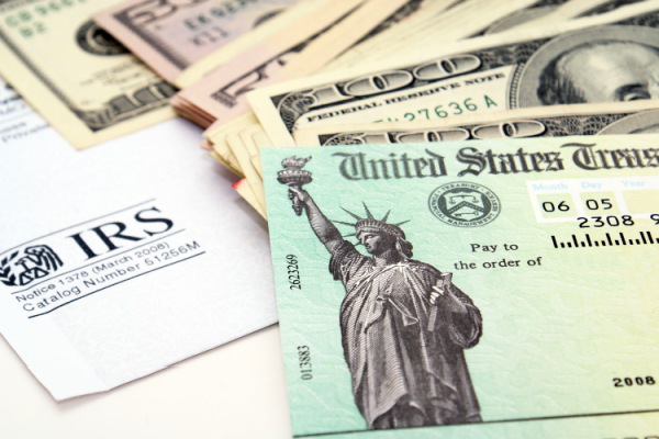 Shutterstock_13772947