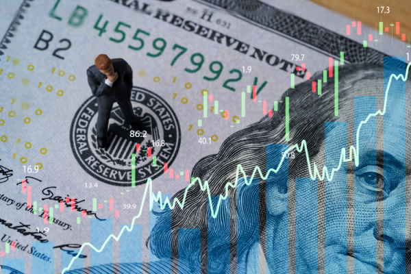 Shutterstock_2174400515